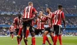 24-25赛季英超第13轮 布莱顿VS南安普顿,激战正酣，谁将笑到最后？”